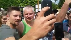 Jako celebrita. Selfíčko s Kajínkem chtěl každý Jako celebrita. Selfíčko s Kajínkem chtěl každý