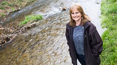 Hydrobioložka Správy Národního parku Šumava Eva Zelenková. Hydrobioložka Správy Národního parku Šumava Eva Zelenková.