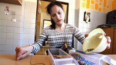 V terapeutické dílně to chce hodně soustředění, pravidelný cvik a pak to jde.... V terapeutické dílně to chce hodně soustředění, pravidelný cvik a pak to jde....