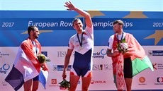 Ondej Synek (uprosted) slaví zlato na mistrovství Evropy v Raicích.