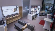 Zákaznické centrum Huawei v Praze na Národní tíd krátce ped slavnostním...