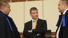Nejvyšší soud začal projednávat zákonnost odposlechů v kauze Davida Ratha (30.... Nejvyšší soud začal projednávat zákonnost odposlechů v kauze Davida Ratha (30....