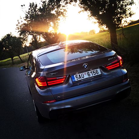 Mnichov je domovem znaky BMW, která je mimo jiné renomovaným výrobcem dieselových motor.