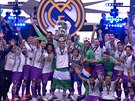 Fotbalisté Realu Madrid se radují z obhajoby titulu v Lize mistr