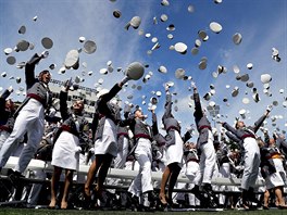PODAILO SE. Kadeti americké vojenské akademie West Point vyhazují do vzduchu...