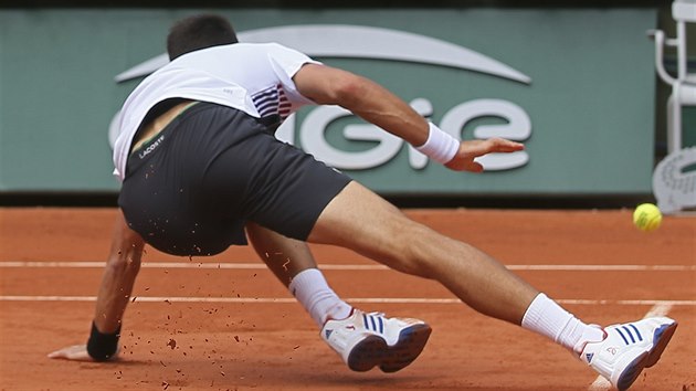 Srb Novak Djokovi pad ve tvrtfinle proti Rakuanu Dominicu Thiemovi.