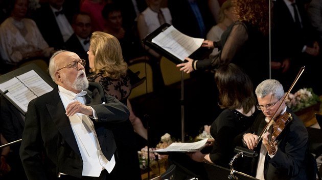 Skladatel a dirigent Krzysztof
Penderecki dil zvren koncert Praskho jara
