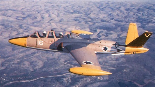 Cvin letoun Fouga Magister izraelskho letectva. Bhem estidenn vlky byly tyto stroje pouvny i k tokm na pozemn cle.