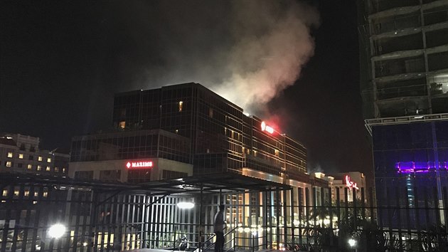 Pinejmenm nkolik zrannch si vydal incident v turisty oblbenm hotelovm komplexu Resorts World Manila ve filipnsk metropoli (1. erven 2017).