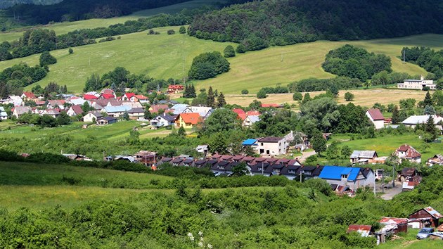 Osada Zborov le v ndhern vchodoslovensk krajin. 