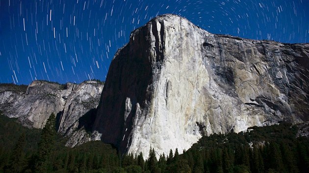 Non pohled na slavn El Capitan v Yosemitskm nrodnm parku