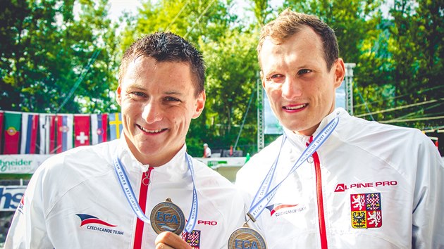 Jon Kapar (vlevo) s Markem indlerem si na mistrovstv Evropy dojeli pro bronzov medaile.