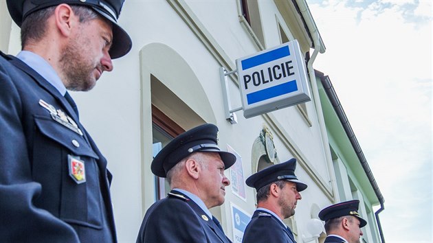 Nov policejn stanice v Solnici na Rychnovsku (6.6.2017).