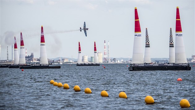 Petr Kopfstein bhem zvodu Red Bull Air Race v ib