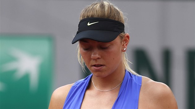 Carina Witthftov se ve 3. kole Roland Garros raduje z spn akce.