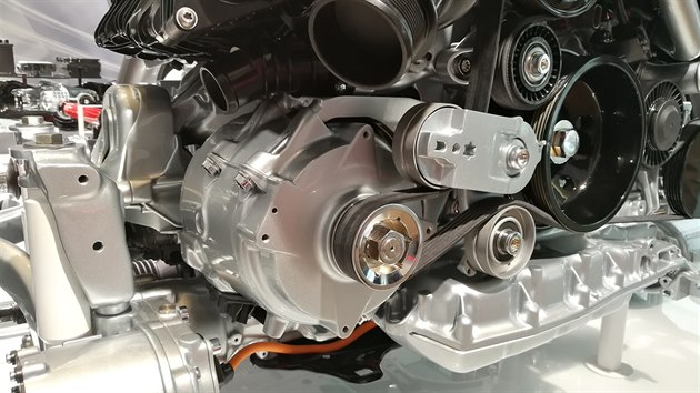 Motor Audi 3.0 TFSI v mild-hybridnm proveden pro nov Audi A8