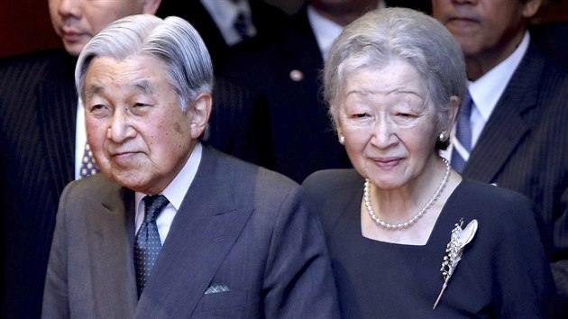 Japonsk csa Akihito a csaovna Miiko (Hanoj, 2. bezna 2017)