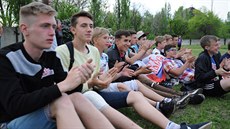 Momentka z fotbalového zápasu FK Mospino - Oplot Donbas (7. kvtna 2017)