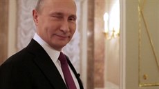 Režisér O. Stone natočil kontroverzní dokument o ruském prezidentovi Vladimiru... Režisér O. Stone natočil kontroverzní dokument o ruském prezidentovi Vladimiru...
