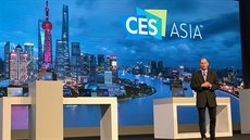 V Šanghaji začal třetí ročník veletrhu CES Asia. Mezi stovkami vystavovatelů... V Šanghaji začal třetí ročník veletrhu CES Asia. Mezi stovkami vystavovatelů...