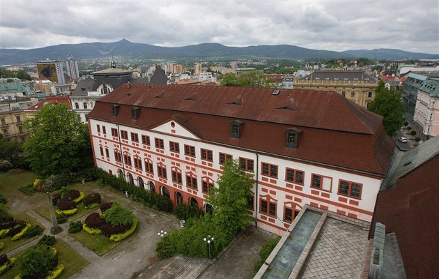 Otevením zahrad dojde k propojení pro pí do parku Clam-Gallas a do ulice...