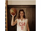 Kateina Elhotov zvld skloubit povinnosti basketbalov reprezentantky s p...