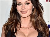Nicole Trunfio přiznává, že po narození syna zanedbává péči o svůj zevnějšek. Nicole Trunfio přiznává, že po narození syna zanedbává péči o svůj zevnějšek.