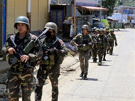 Filipnsk armda postupn dobv Marawi zpt (17. erven 2017).