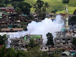 Filipnsk armda postupn dobv Marawi zpt (17. erven 2017).