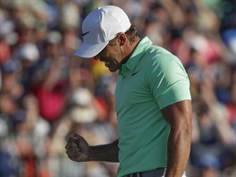 Brooks Koepka ve finlovm kole US Open.