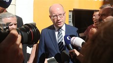 Premiér Bohuslav Sobotka dorazil na jednání grémia SSD v Praze (14. ervna...