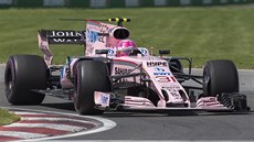 RَOVÁ VPED. Esteban Ocon s vozem Force India pi Velké cen Kanady F1.