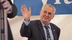 Prezident Miloš Zeman je od pondělí do středy na návštěvě v jižních Čechách. Prezident Miloš Zeman je od pondělí do středy na návštěvě v jižních Čechách.