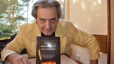 Exmoderátor Novy Slávek Boura napsal o nedamovském poltergeistovi knihu. "Byl... Exmoderátor Novy Slávek Boura napsal o nedamovském poltergeistovi knihu. "Byl...