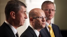 Andrej Babiš, Bohuslav Sobotka a Pavel Bělobrádek se domluvili na koaliční... Andrej Babiš, Bohuslav Sobotka a Pavel Bělobrádek se domluvili na koaliční...