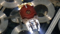 Newly developed robot for underwater investigation at the Fukushima's damaged... Newly developed robot for underwater investigation at the Fukushima's damaged...