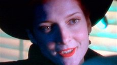 Herečka Glenne Headlyová ve filmu Dick Tracy Herečka Glenne Headlyová ve filmu Dick Tracy