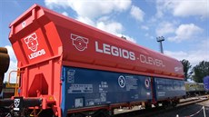 Společnost Legios Loco v Ostravě představila nákladní vagon pro sypké materiály... Společnost Legios Loco v Ostravě představila nákladní vagon pro sypké materiály...