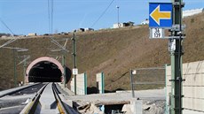 Od srpna začnou jezdit na trase vlaky podle jízdního řádu v rámci testování,... Od srpna začnou jezdit na trase vlaky podle jízdního řádu v rámci testování,...