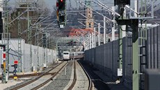 DB nasadi na trať dva druhy vlaků: ICE Sprinter, který bude zastavovat pouze v... DB nasadi na trať dva druhy vlaků: ICE Sprinter, který bude zastavovat pouze v...