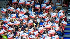 Fanoušci českých volejbalistů během utkání s Nizozemskem Fanoušci českých volejbalistů během utkání s Nizozemskem