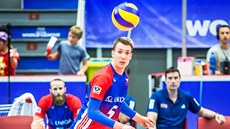 Český volejbalista Petr Šulista v utkání Světové ligy proti Nizozemsku. Český volejbalista Petr Šulista v utkání Světové ligy proti Nizozemsku.