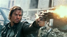 Z filmu Transformers: Poslední rytíř Z filmu Transformers: Poslední rytíř