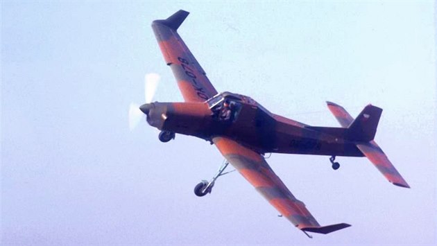 Bojový Turbočmelák Z-37TM Bojový Turbočmelák Z-37TM