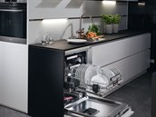Unikátní zdvihací systém myček ComfortLift, který umožňuje pohodlné nadzvednutí... Unikátní zdvihací systém myček ComfortLift, který umožňuje pohodlné nadzvednutí...