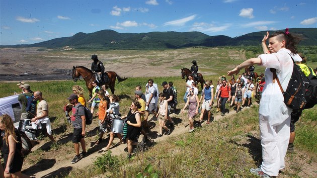 Aktivist v Hornm Jietn demonstrovali za budoucnost bez uhl (24.6.2017)