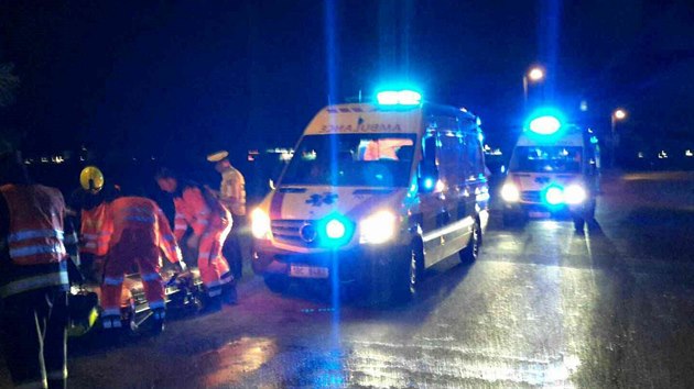Na konci kvtna hasii zasahovali u dopravn nehody policejnho BMW v Brn-Chrlicch, ve kterm sedl i hradn protokol Vladimr Kruli.