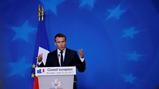 Francouzský prezident Emmanuel Macron na summitu v Bruselu (22. ervna 2017)