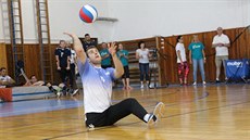 Volejbal vsedě se může zdát jako pohodový sport. Ale opak je pravdou. „Když... Volejbal vsedě se může zdát jako pohodový sport. Ale opak je pravdou. „Když...