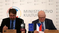 Ministr kultury Daniel Herman (KDU-SL) podepsal dokument, který Moravskému...